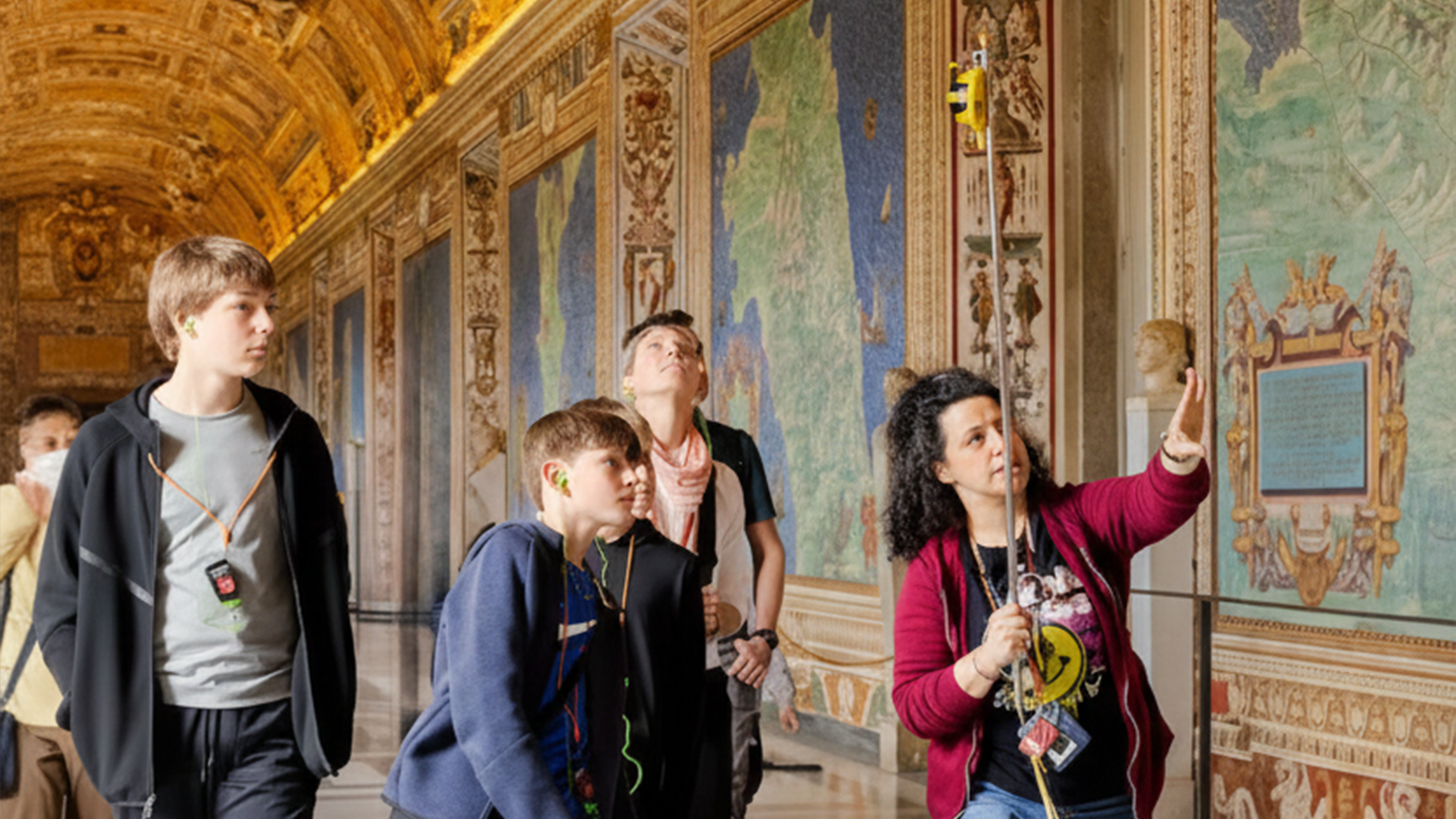 Galleria delle Arti nei Musei Vaticani, decorata con affreschi e volte ricche di dettagli